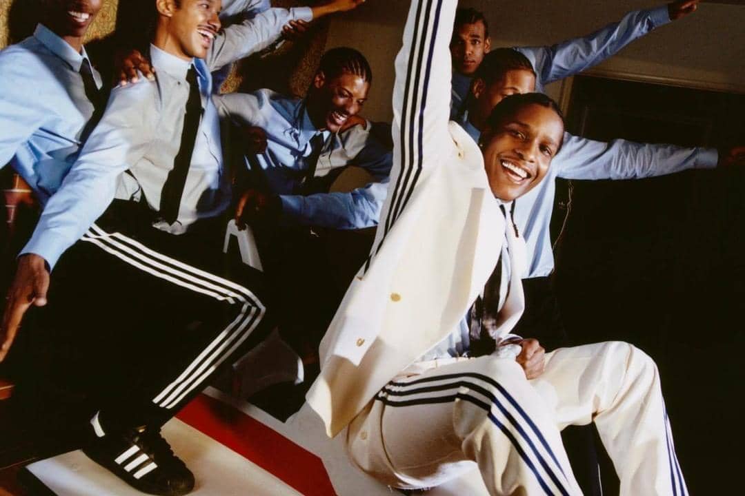 Gaya Nyentrik A$AP Rocky di Sebuah Cover Majalah!