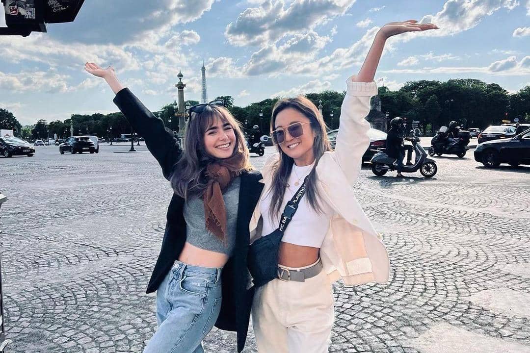 instagram.com/lilyjcollins