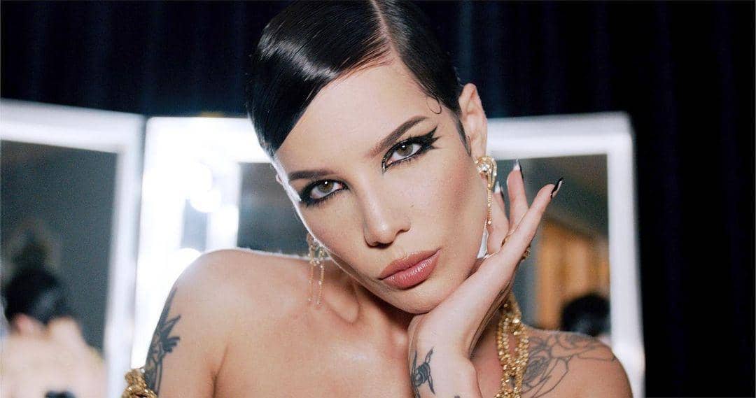 instagram.com/iamhalsey