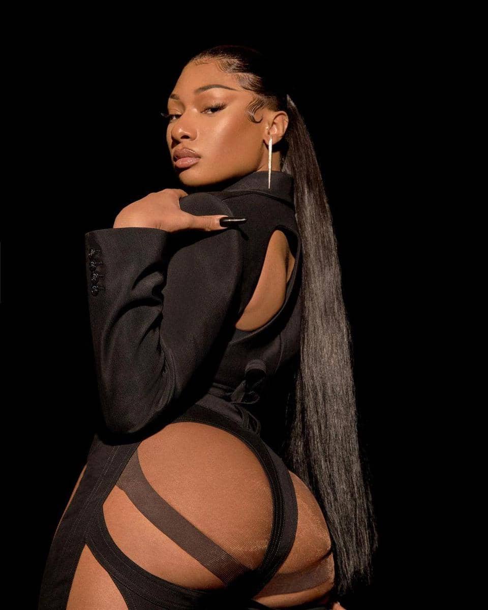 instagram.com/theestallion