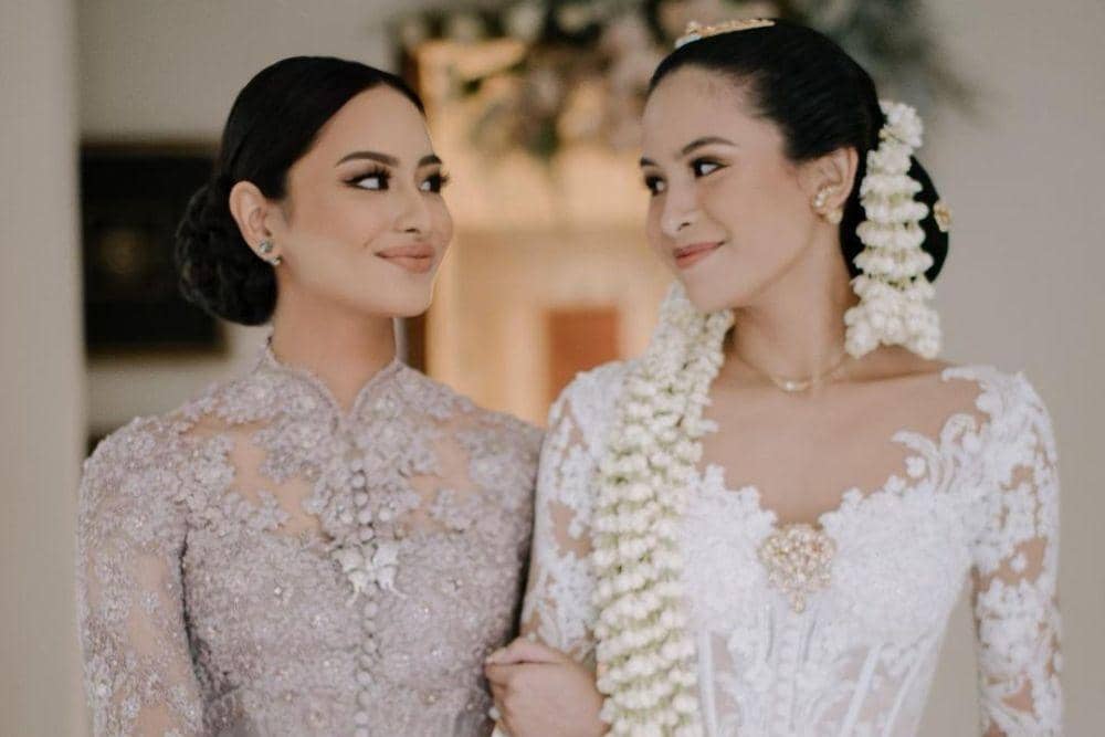 Manisnya Penampilan Adik Artis di Nikahan Sang Kakak