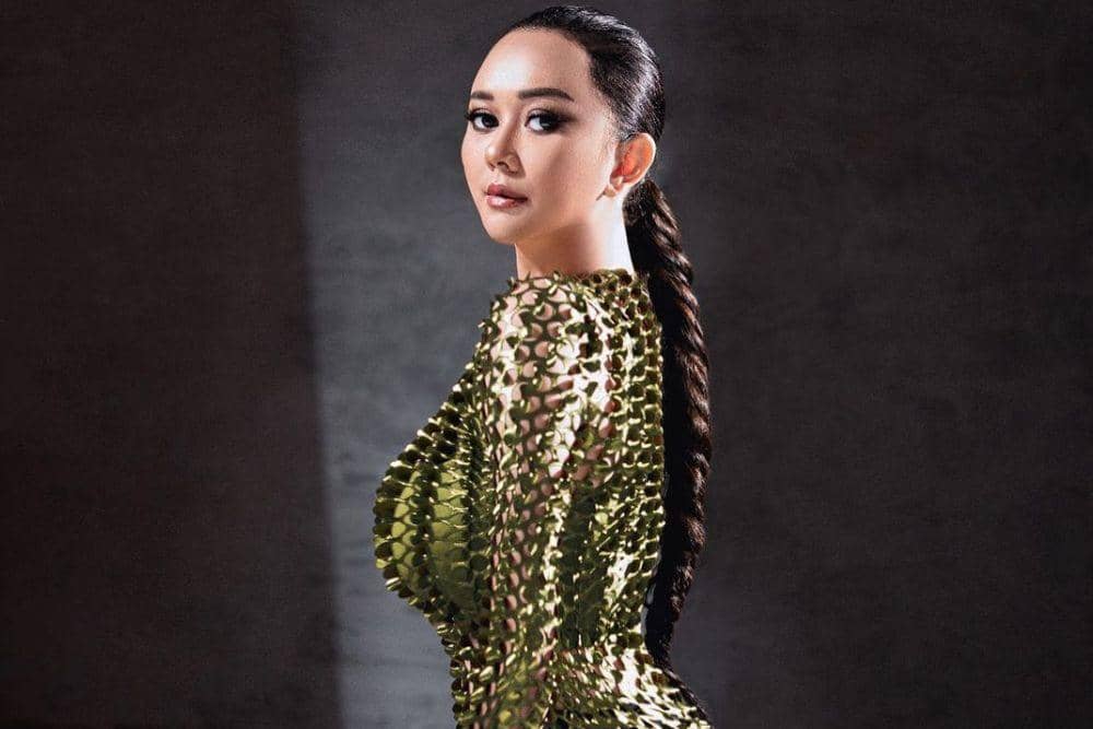 instagram.com/aurakasih