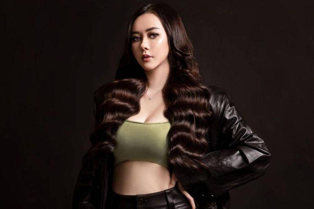 instagram.com/aurakasih