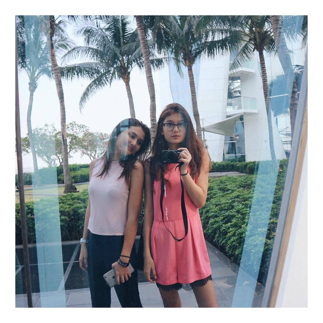 instagram.com/zoeabbasjackson