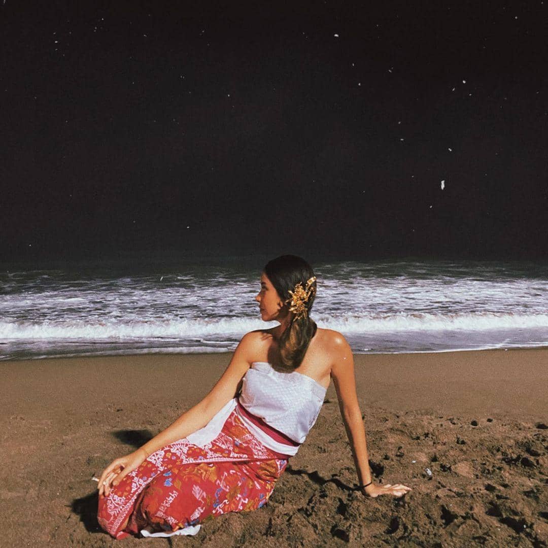 instagram.com/estelleelinden