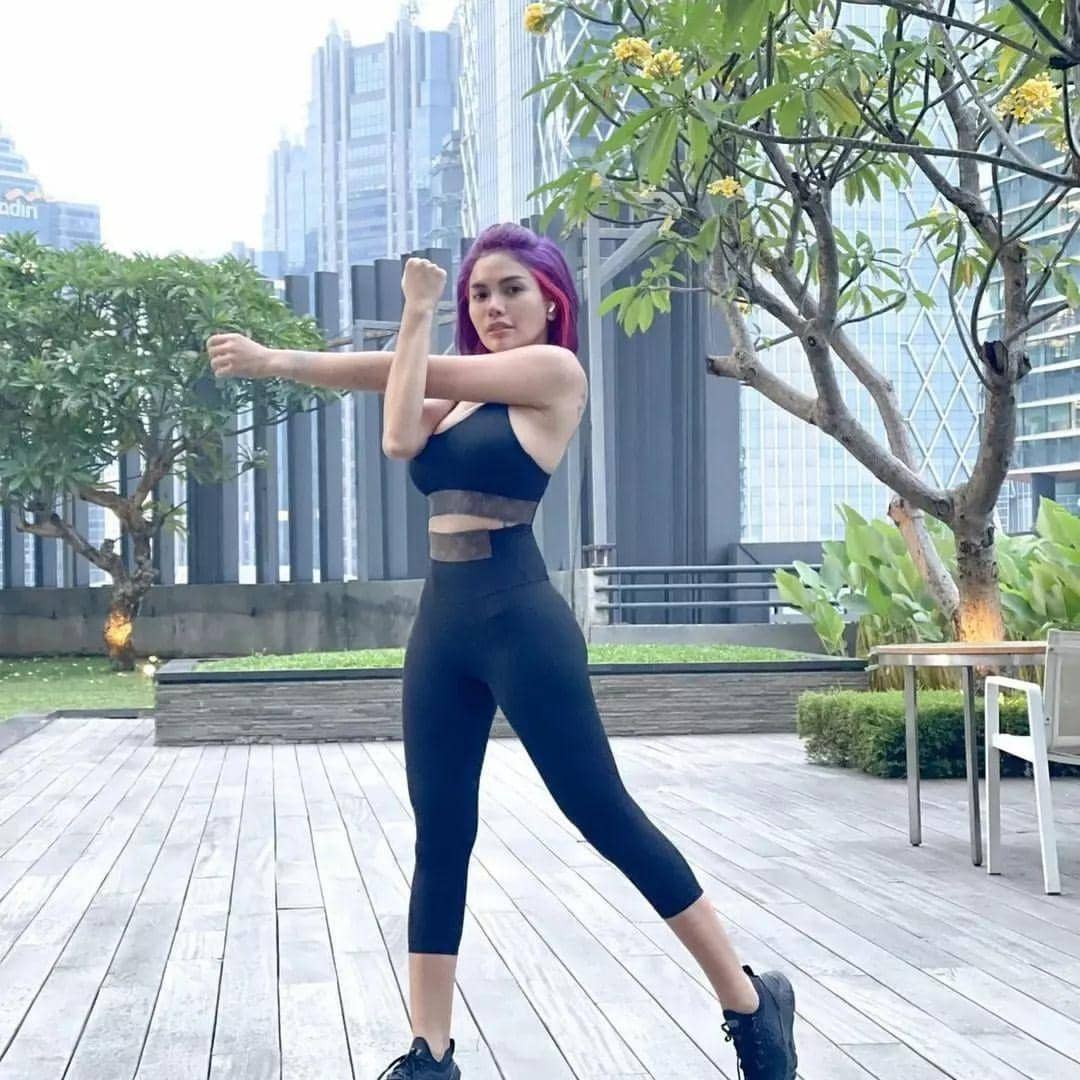 instagram.com/nikitamirzani_177