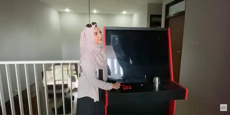 youtube.com/WIRDA MANSUR