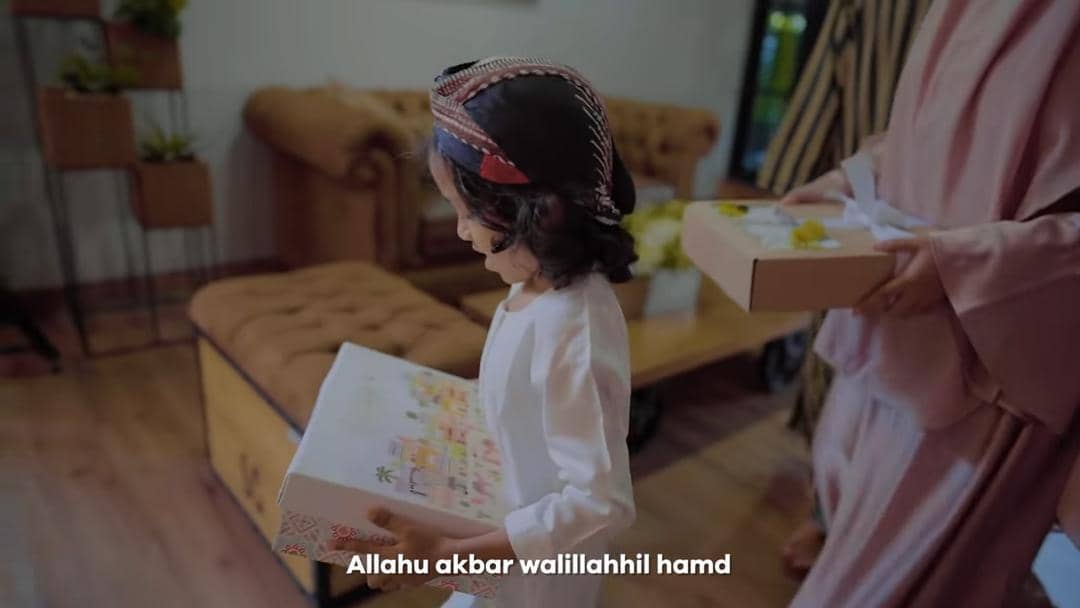 youtube.com/Hanan Attaki