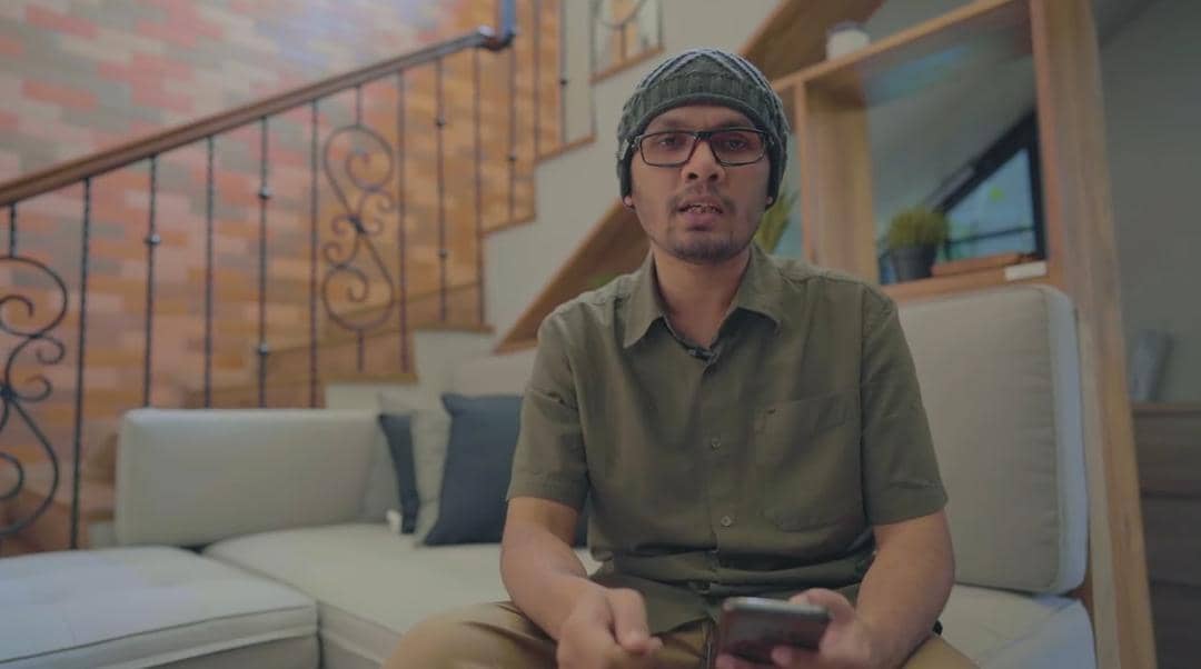 youtube.com/Hanan Attaki