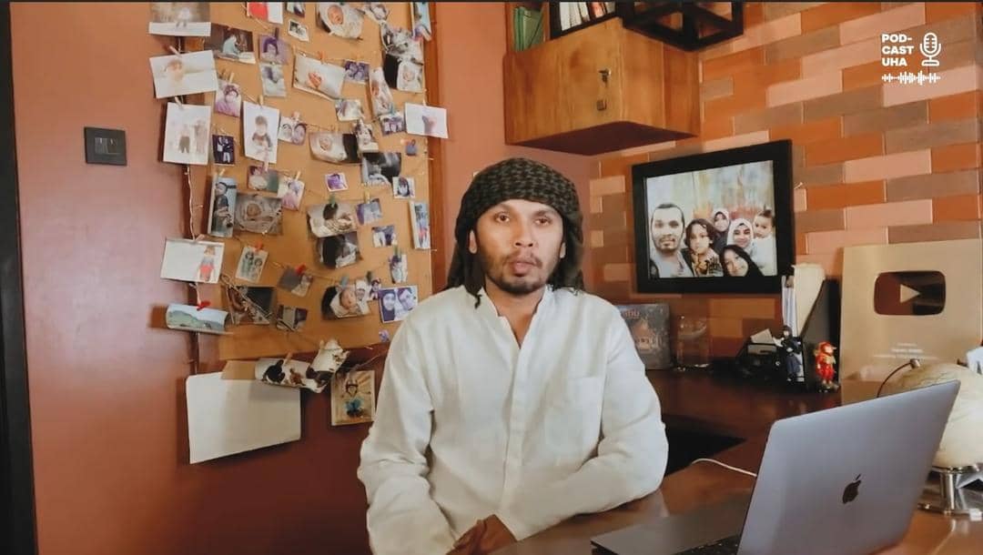 youtube.com/Hanan Attaki