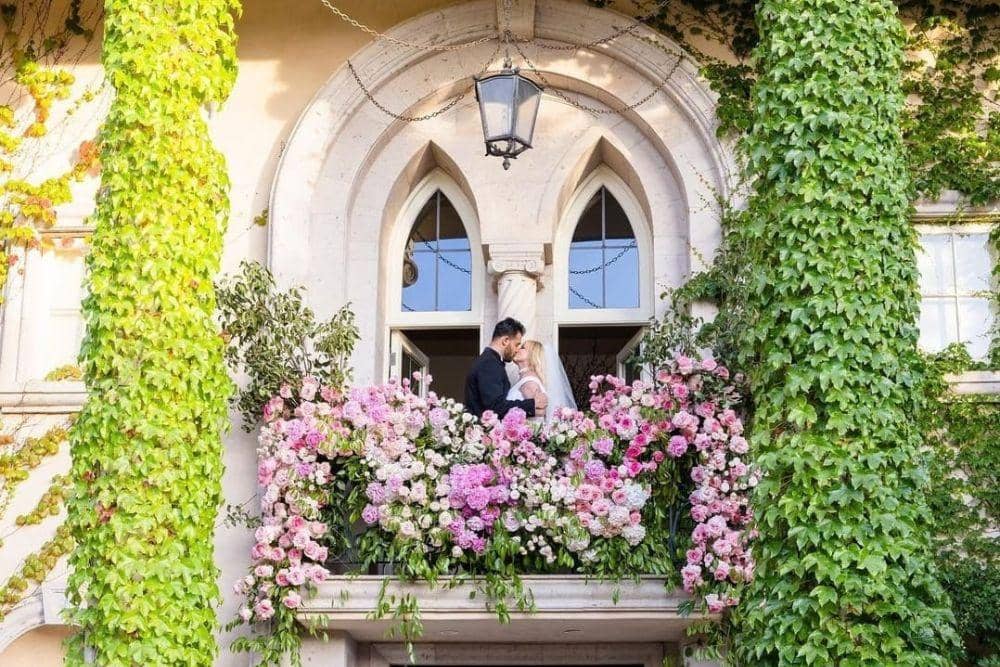 instagram.com/samasghari