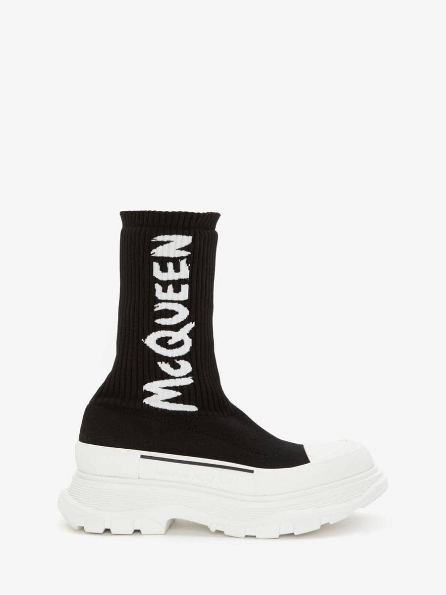 alexandermcqueen.com