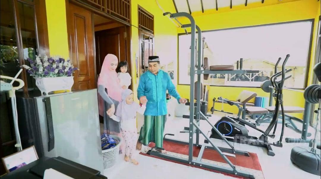 youtube.com/TRANS TV Official