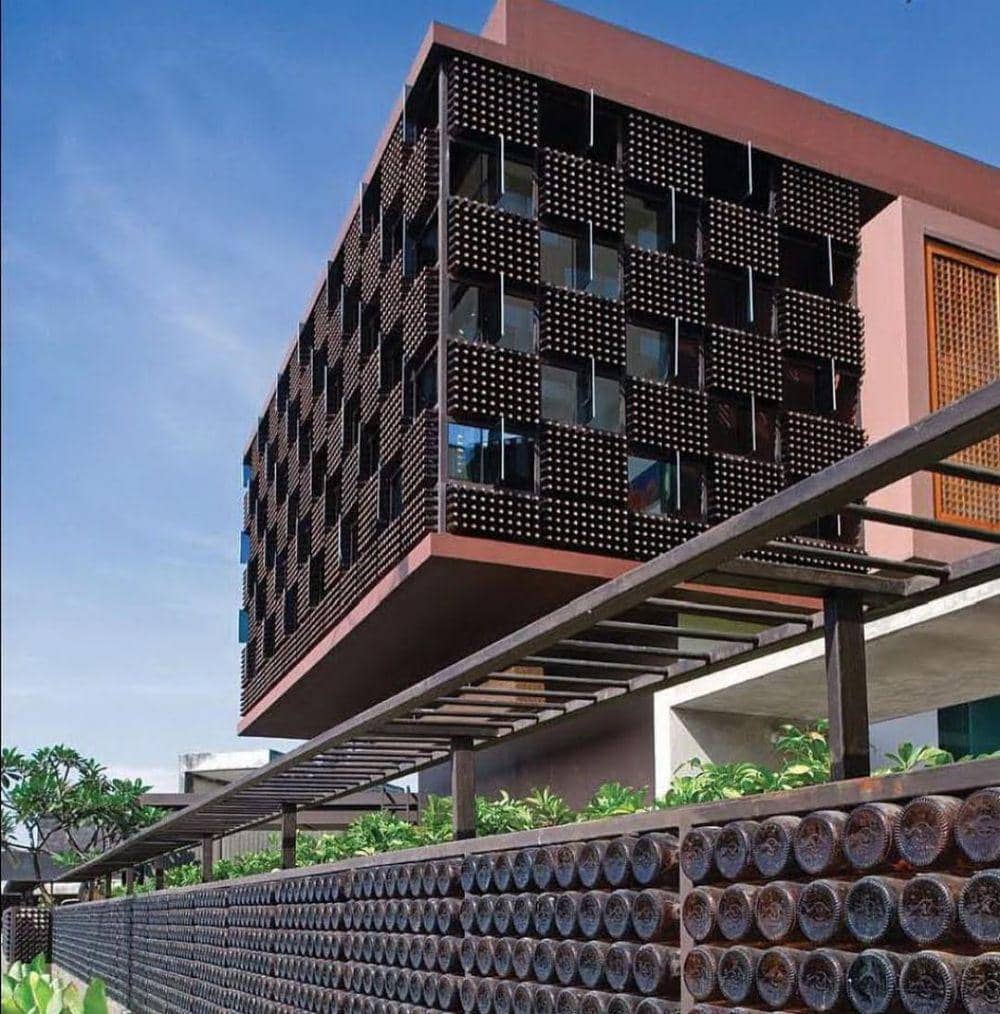 instagram.com/rumah_artis