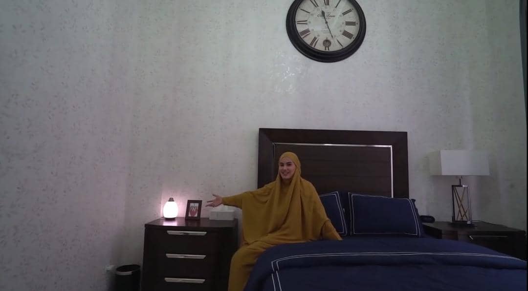 youtube.com/Kartika Putri Official