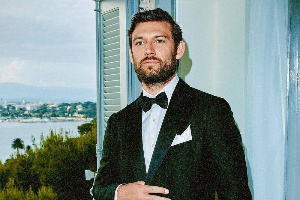 Instagram.com/alexpettyfer