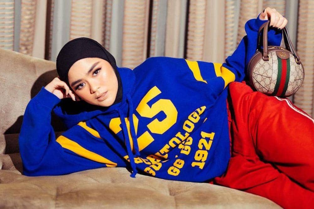 instagram.com/siviazizah