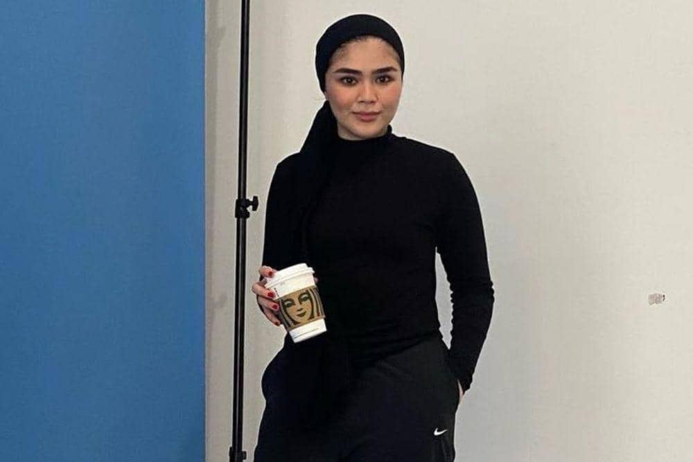 instagram.com/siviazizah