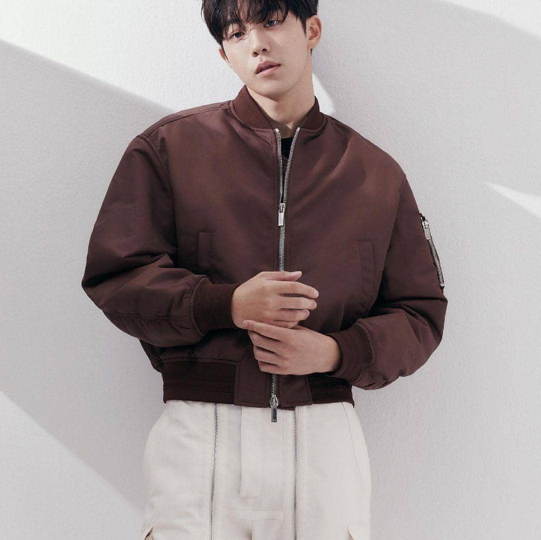 instagram.com/skawngur