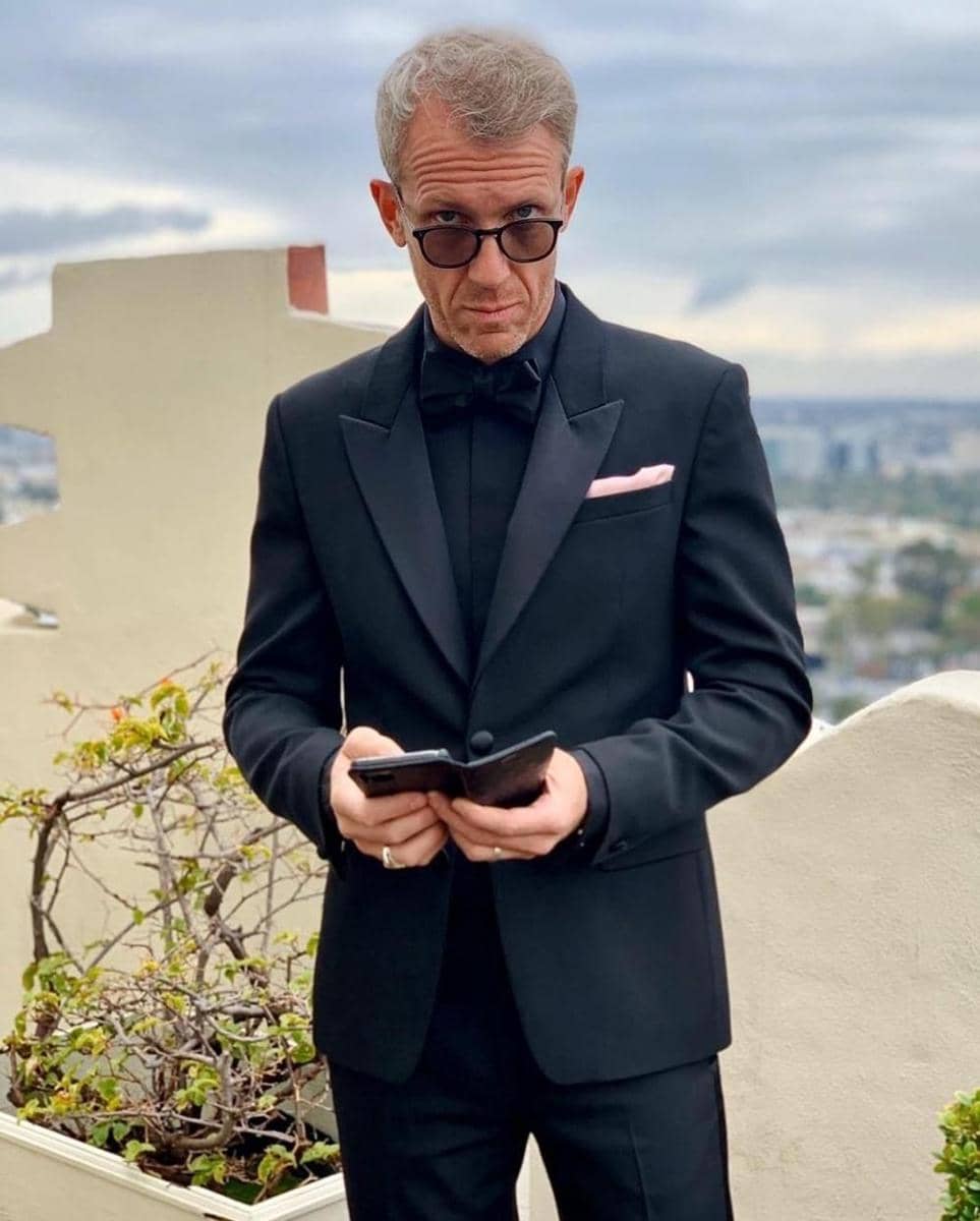 instagram.com/jaronvarsano