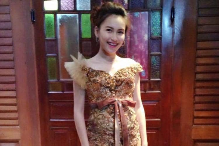 instagram.com/ayutingting92