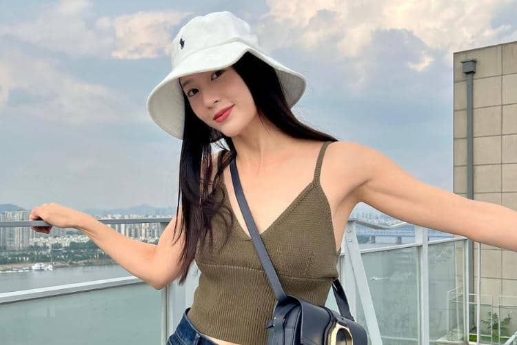 instagram.com/vousmevoyez