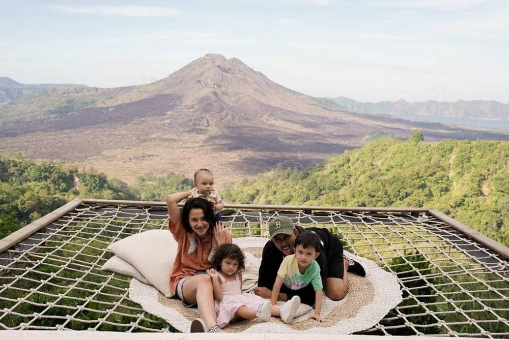 Instagram.com/dahliachr