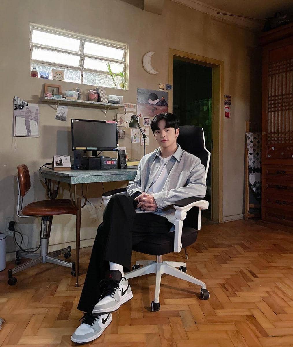 instagram.com/woooojin0408