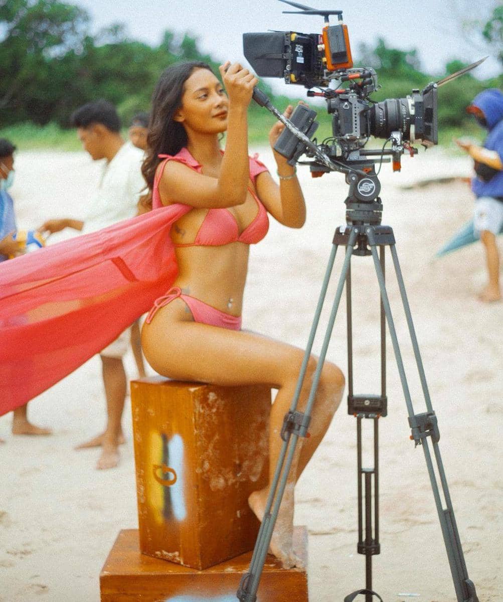 instagram.com/eri.carl