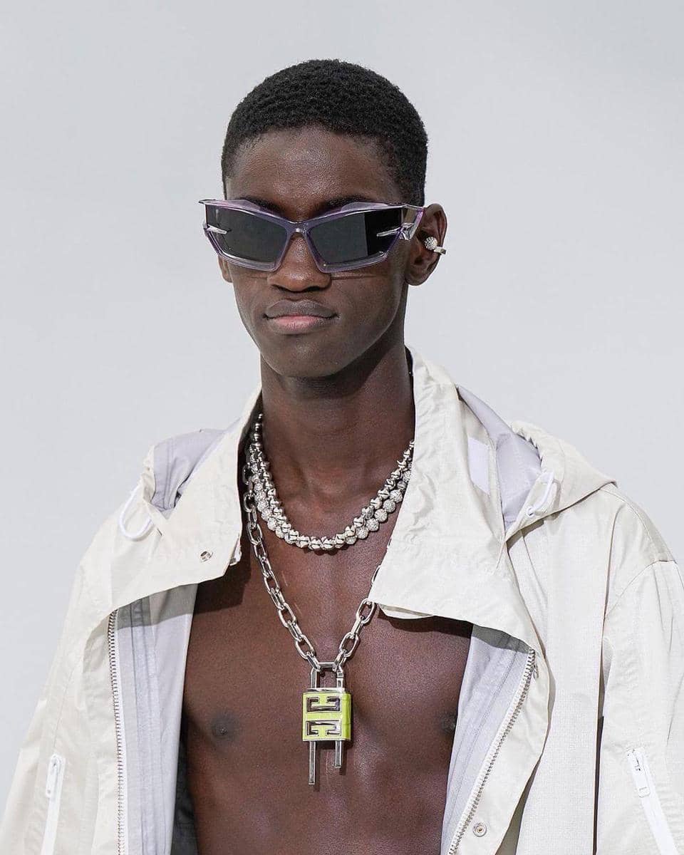 instagram.com/givenchy