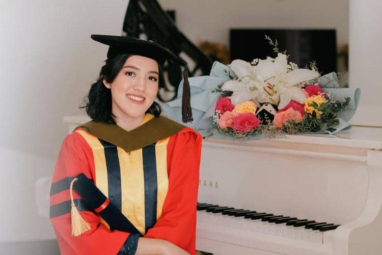 instagram.com/ifyalyssa