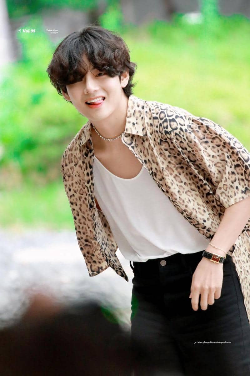 twitter.com/visionoflove_95