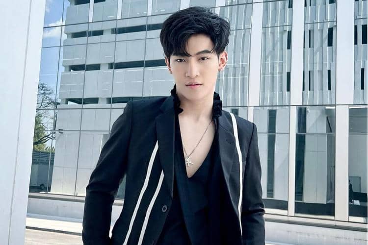 instagram.com/ohm_thitiwat