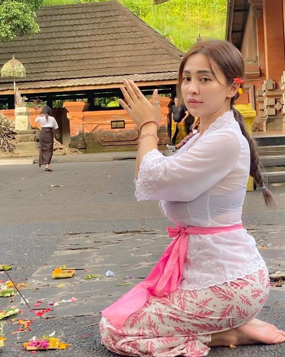 instagram.com/cupitagobas19