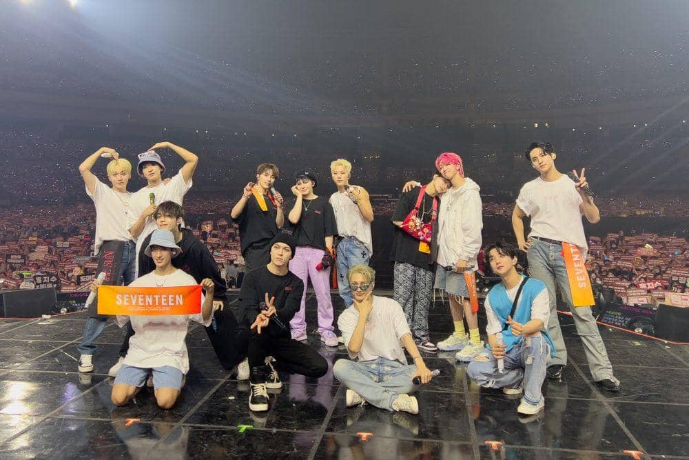 10 Potret Seru Sahabat Member Seventeen, Kompak Datangi Konser!