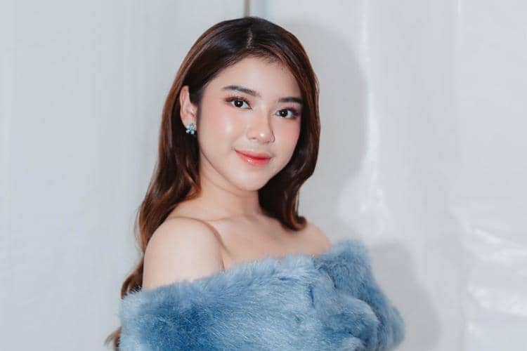 instagram.com/tiaraandini