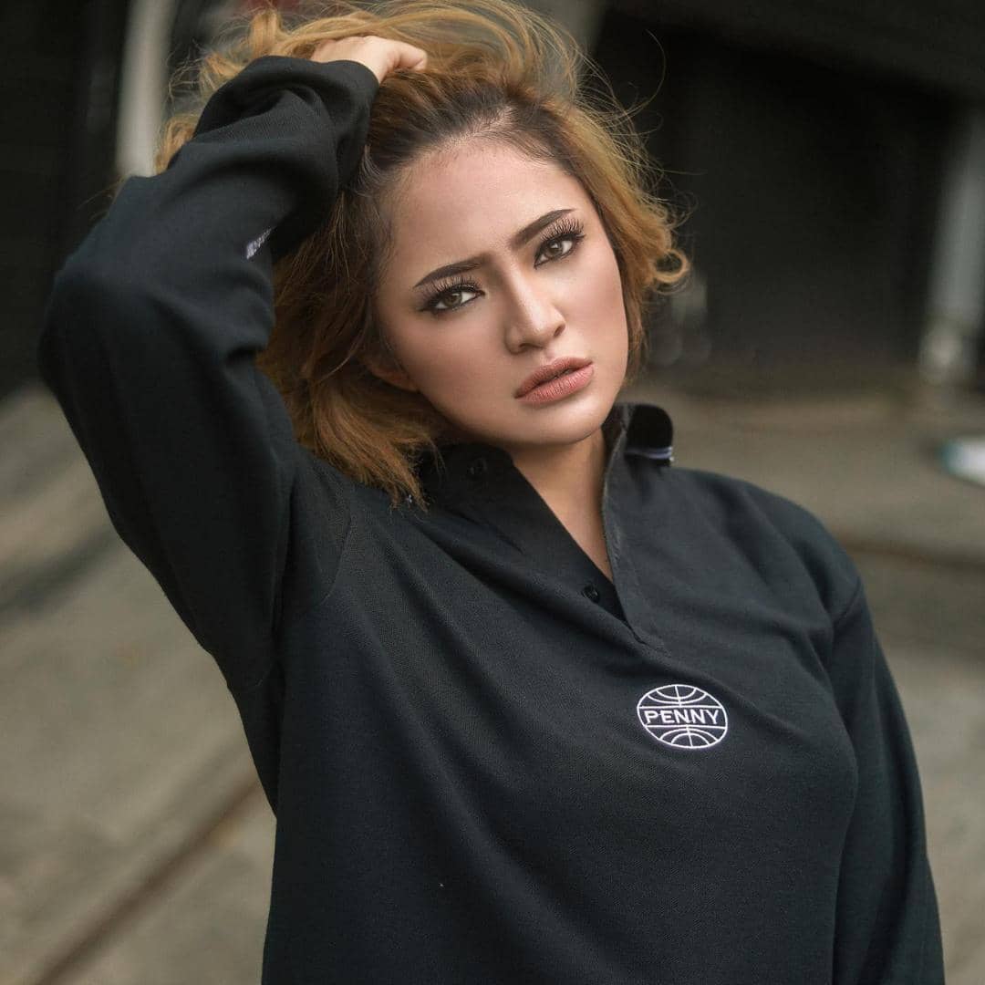 instagram.com/marshanda99