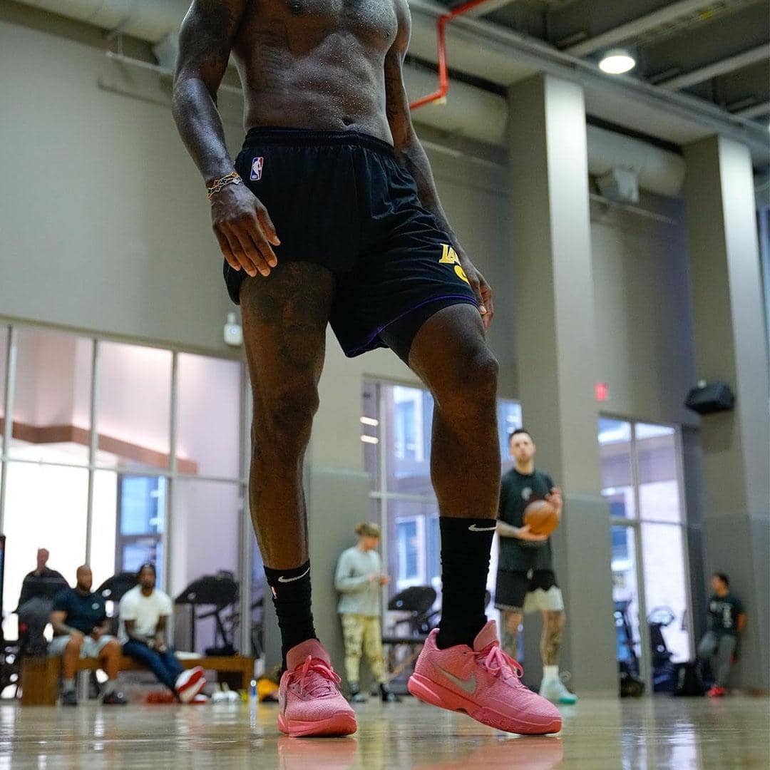 instagram.com/moving.pictures