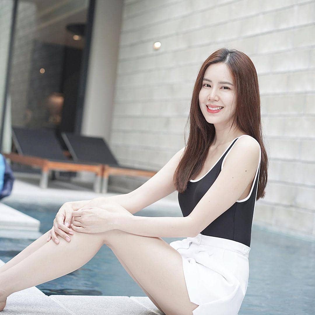 instagram.com/jeab_pijittra