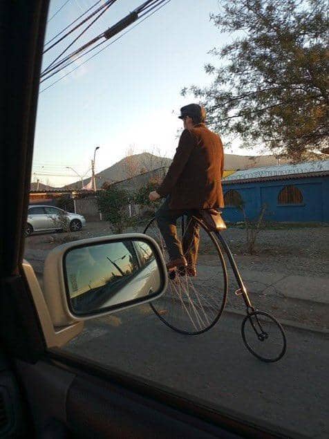 Twitter.com/ConfusingImages