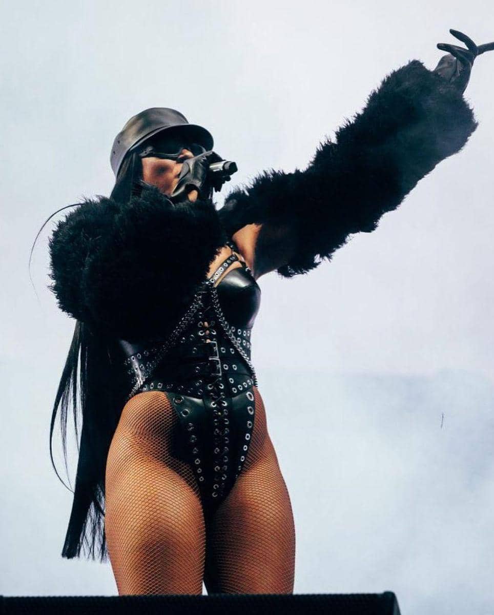 instagram.com/theestallion