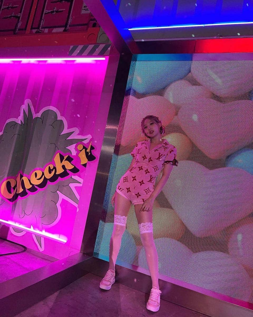 instagram.com/nayeonyny