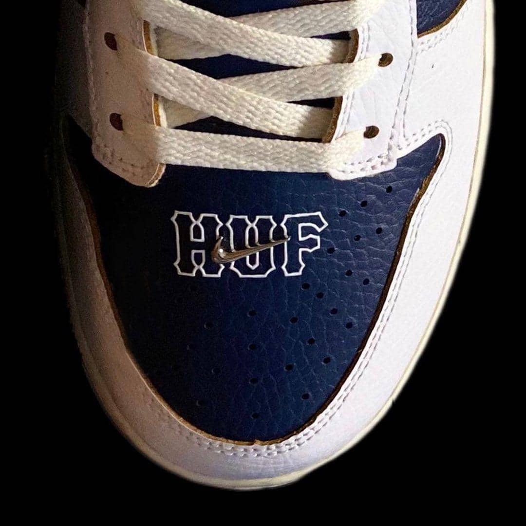 instagram.com/kicksdong