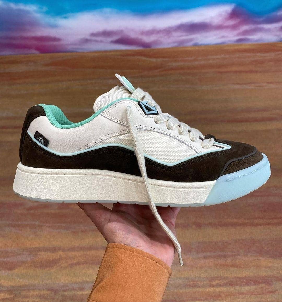 instagram.com/@_thibo