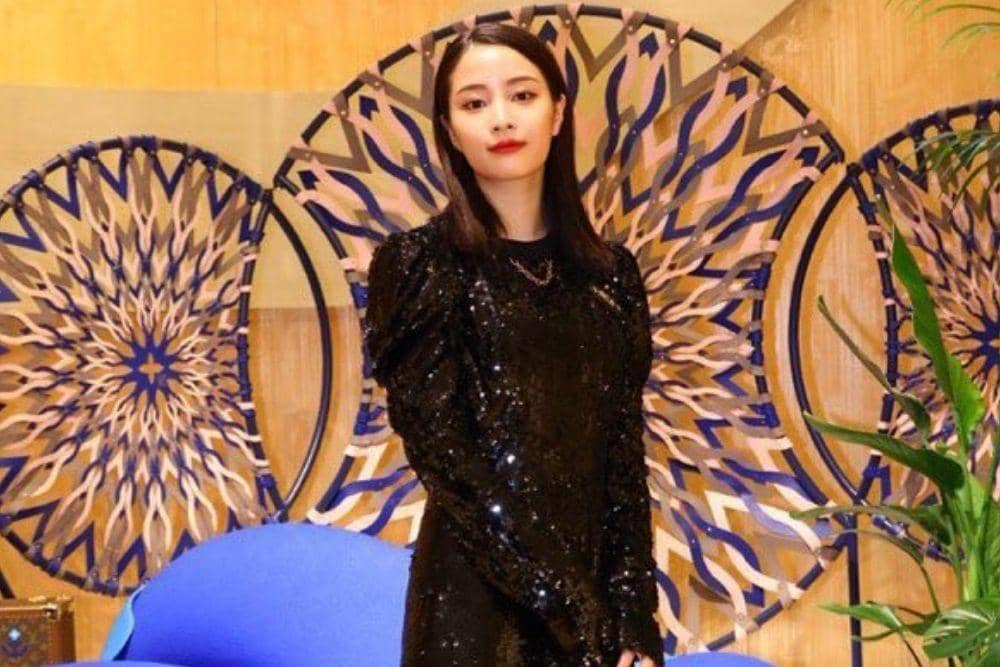 instagram.com/suzu.hirose.official