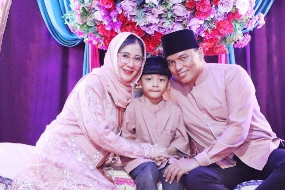 instagram.com/uutpermatasari