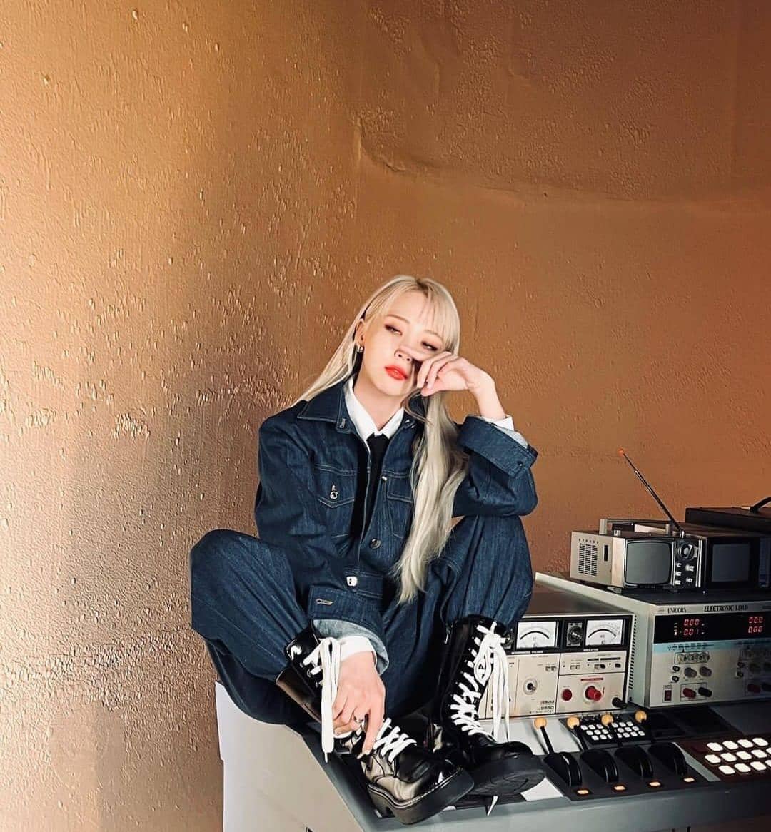 instagram.com/mo_onbyul