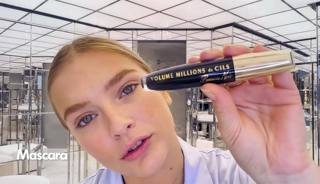 youtube.com/Vogue France