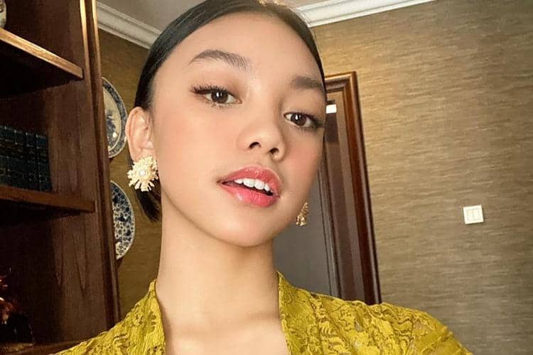 instagram.com/naura.ayu