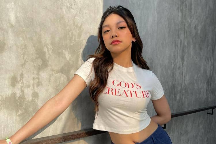 instagram.com/naura.ayu